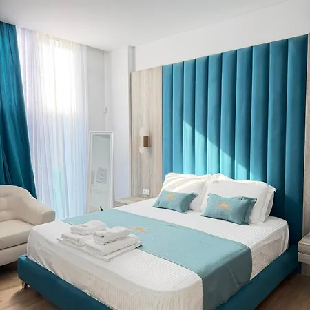Golden Glow 110b Villa